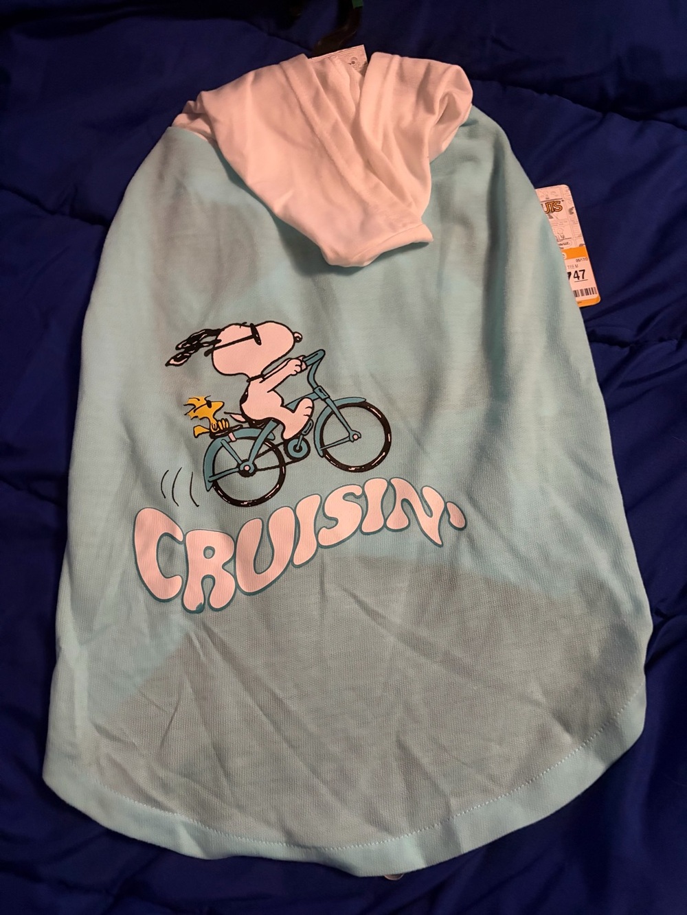 (L) Peanuts snoopy dog shirt